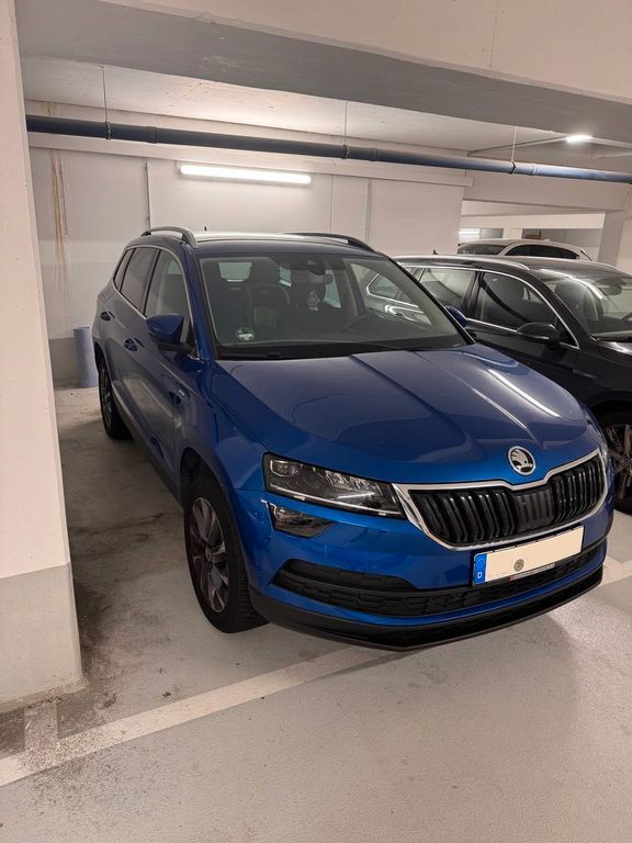 Skoda Karoq 93.000 km 22.999 € Heubach 73540