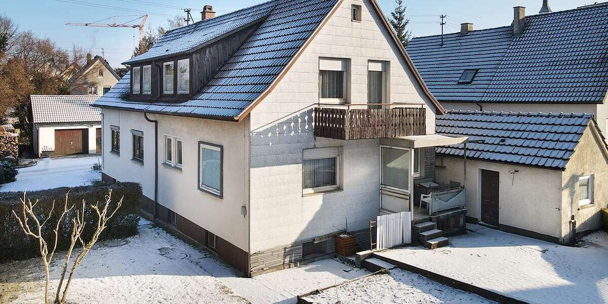 Haus zum Kaufen in Riedlingen-Neufra 195.000 € 152.35 m² 8 zimmer