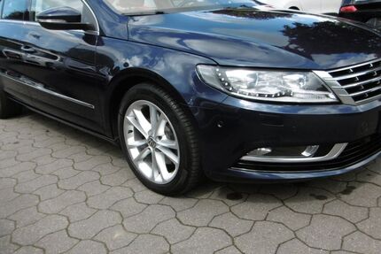 VW CC 101.969 km 11.990 &euro; Hamburg 22459