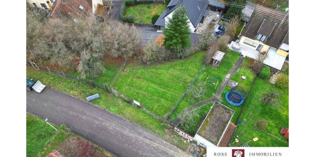 Statt einer Wohnung doch lieber ein Einfamilienhaus? Attraktives Grundstück in einer Sackgasse von Erdmannhausen zimmer
