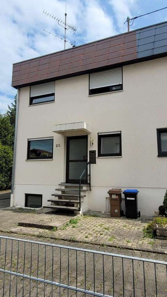 Haus zum Kaufen in Kirchheim unter Teck 395.000 € 113 m²