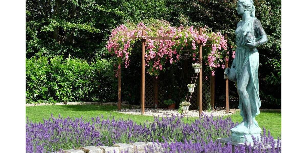 Bungalow Stockelsdorf - 3 Zimmer, 120 m&sup2;, 455.000&euro; | Angebot:25402053