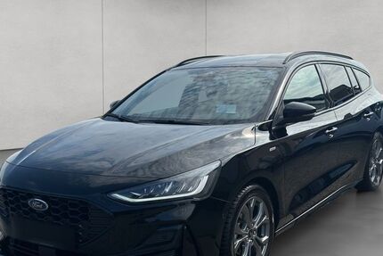 Ford Focus 14.379 km 27.750 € Frankfurt 60386