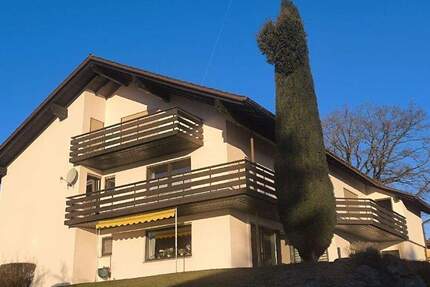Haus Kollnburg - 1 Zimmer, 371 m&sup2;, 587.600&euro; | Angebot:25688605