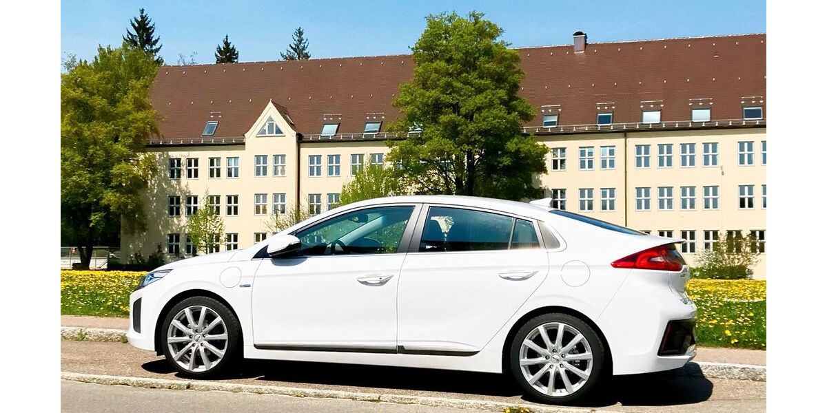 Hyundai IONIQ 126.500 km 14.900 &euro; Krumbach 86381