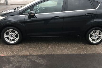 Ford Fiesta 191.033 km 3.650 &euro; Freiburg 79102