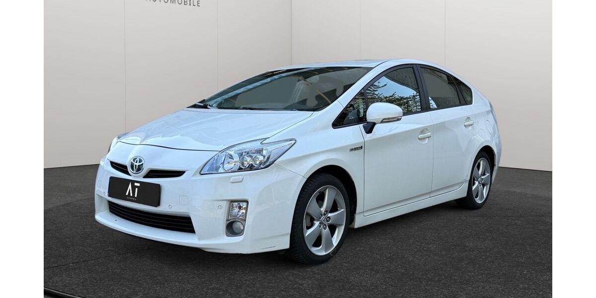 Toyota Prius 144.890 km 8.490 &euro; Frankfurt am Main 65933