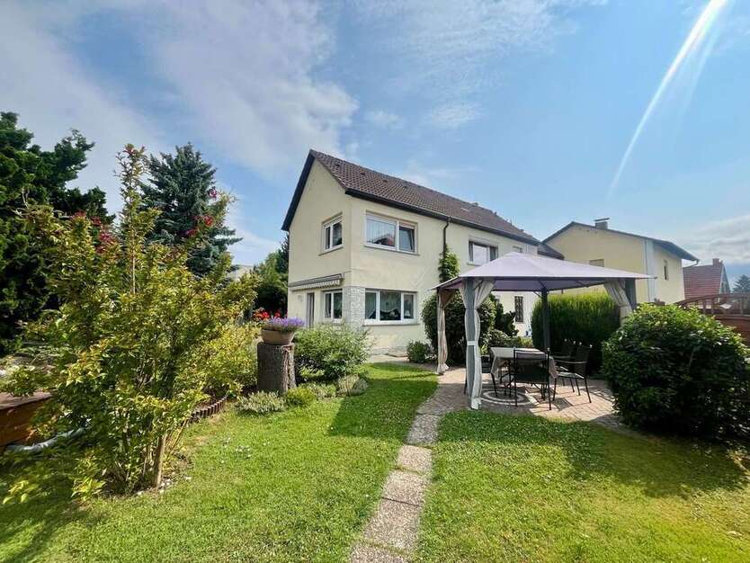 Haus zum Kaufen in Karben 849.000 € 260 m²