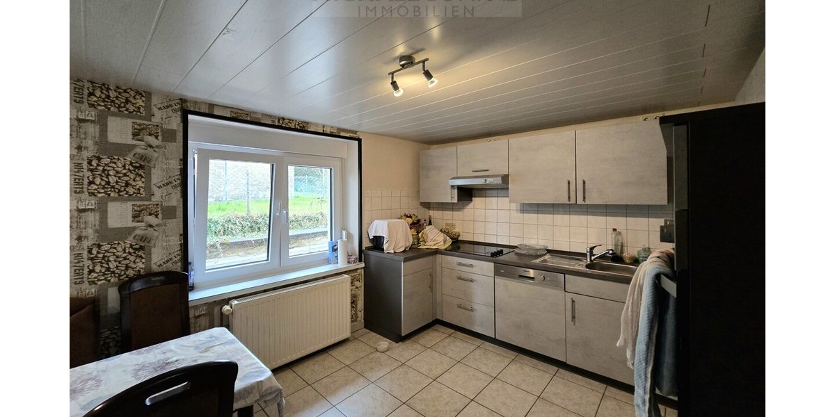 Modernisiertes Einfamilienhaus mit Einliegerwohnung Schmelz zentral - Einfamilienhaus Schmelz | Angebot:27010373