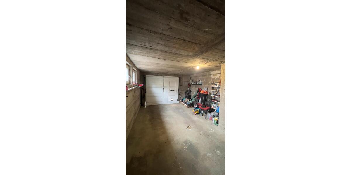 Einfamilienhaus Bisingen - 8 Zimmer, 180 m&sup2;, 1.500&euro; | Angebot:24841459