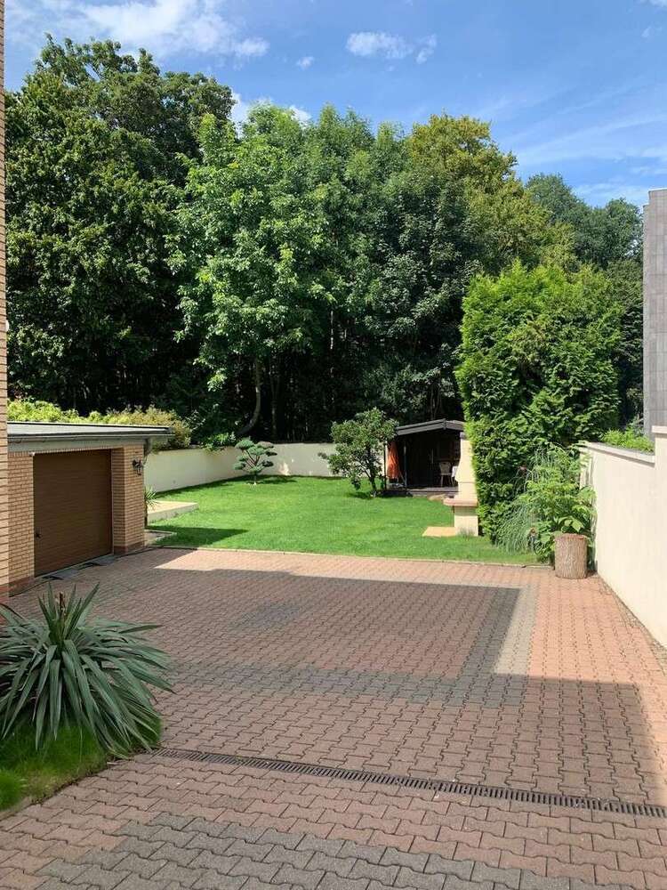 Haus zum Kaufen in Köln 1.850.000 € 248 m²