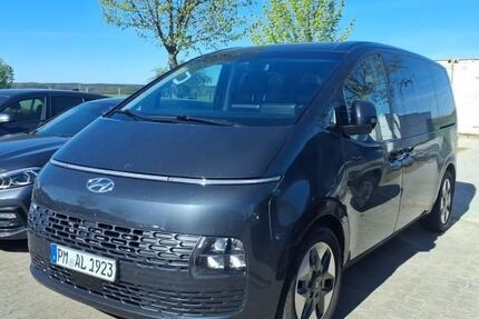 Hyundai STARIA 91.997 km 33.950 &euro; Steinbach-Hallenberg OT Herges-Hallenberg 98587