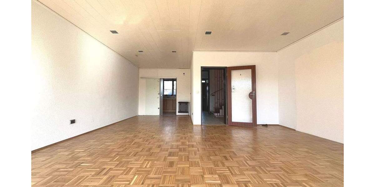 Reihenmittelhaus Wilhelmshaven Aldenburg - 4 Zimmer, 144 m&sup2;, 179.000&euro; | Angebot:25676869