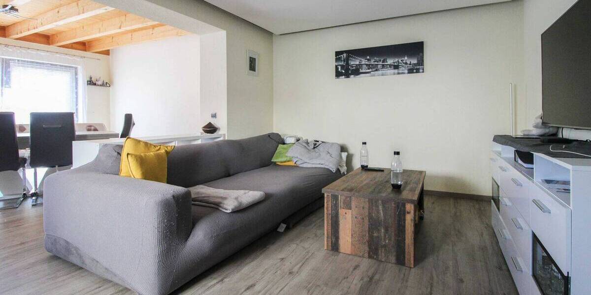 Doppelhaushälfte Bitz - 6 Zimmer, 123 m&sup2;, 274.000&euro; | Angebot:26570114