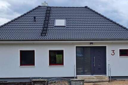 Haus zum Mieten in Windsbach 1.800 € 160 m²