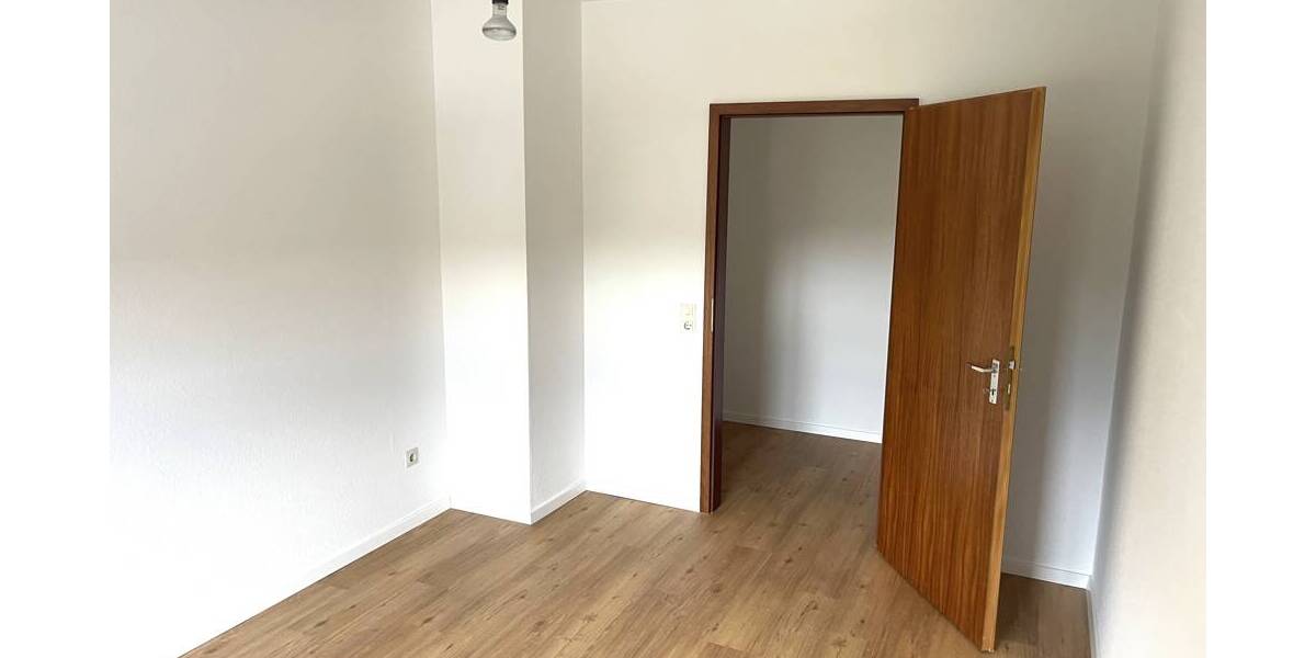 Reihenmittelhaus Worms / Pfeddersheim Pfeddersheim - 5 Zimmer, 135 m&sup2;, 1.690&euro; | Angebot:26360110