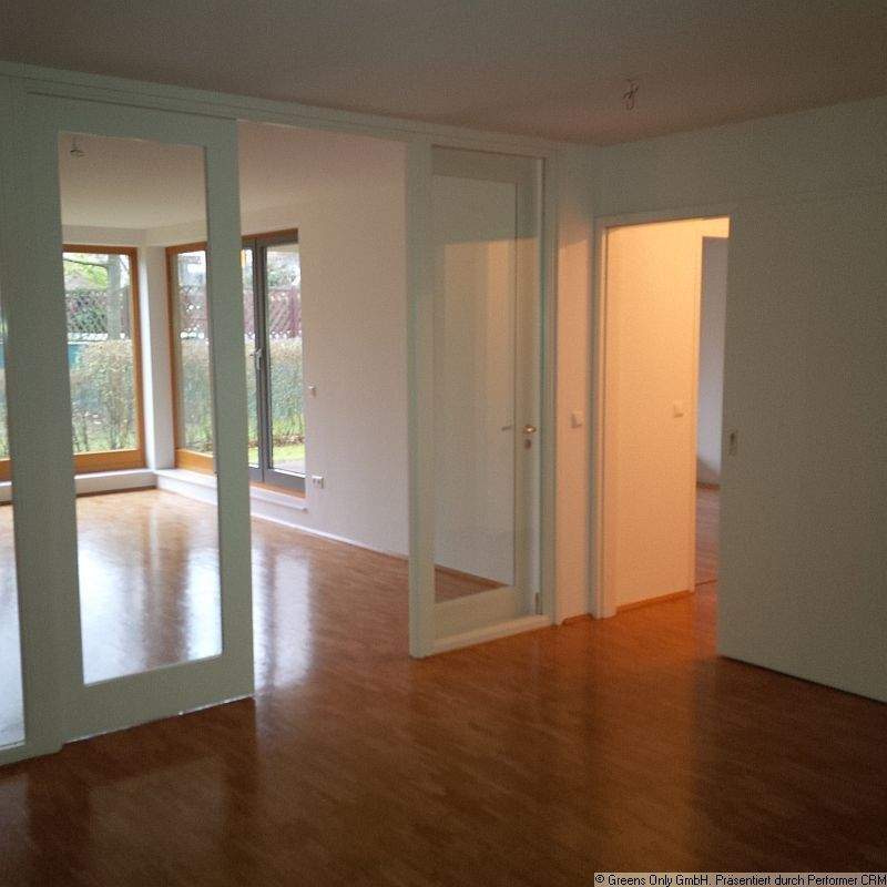 WOHNKOMFORT MIT EIGENER TERRASSE UND BLICK IN DEN GRÜNEN INNENBEREICH 2 zimmer