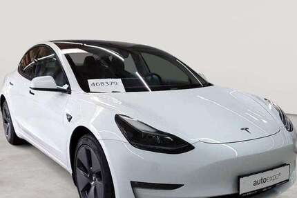 Tesla Model 3 52.626 km 30.390 &euro; Fernwald-Steinbach 35463