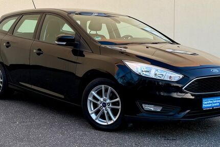 Ford Focus 104.000 km 9.290 &euro; Hamburg 20537