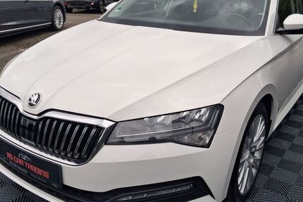 Skoda Superb 141.600 km 16.990 &euro; Altendiez 65624