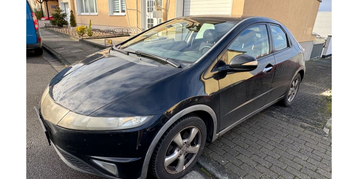 Honda Civic 239.000 km 2.220 &euro; alfter 53347
