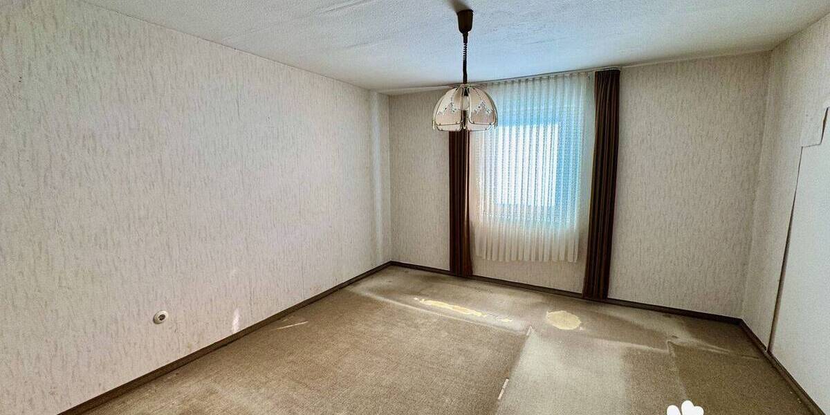 Einfamilienhaus Miltenberg / Schippach Schippach - 7 Zimmer, 126 m&sup2;, 185.000&euro; | Angebot:25986289