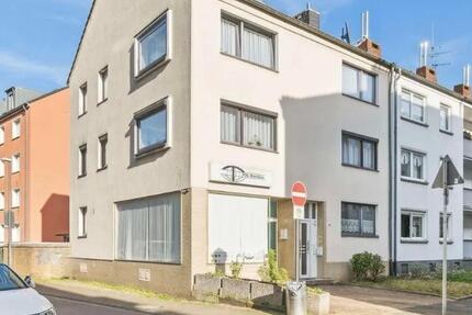 Haus Köln Mülheim - 10 Zimmer, 296 m&sup2;, 1.079.000&euro; | Angebot:25086459