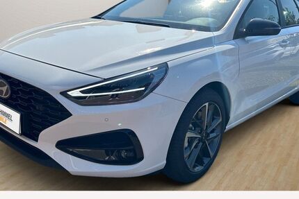 Hyundai i30 4.579 km 21.425 &euro; Berlin - Hohenschönhausen 13055