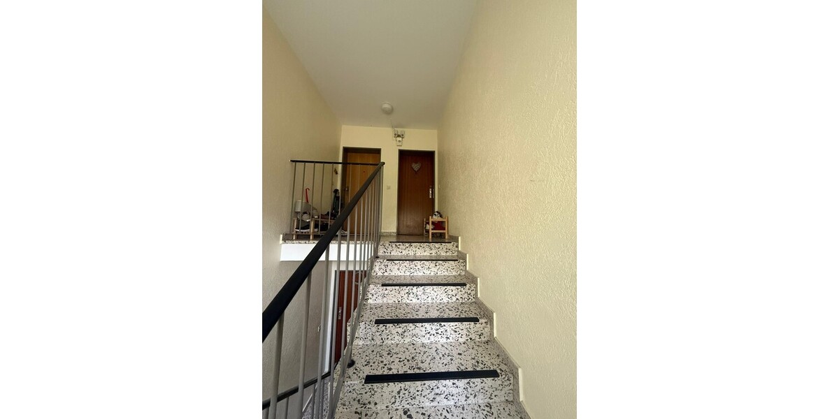 Attraktive 4,5-Zimmer-Eigentumswohnung mit Balkon in Holzwickede – ideal für Kapitalanleger & Eigennutzer - Etagenwohnung Holzwickede | Angebot:26826851