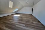 Dachgeschoßwohnung Waghäusel - 3 Zimmer, 76 m&sup2;, 900&euro; | Angebot:26312711