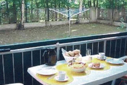 Charmante möblierte Ferienwohnung mit Balkon 1 zimmer