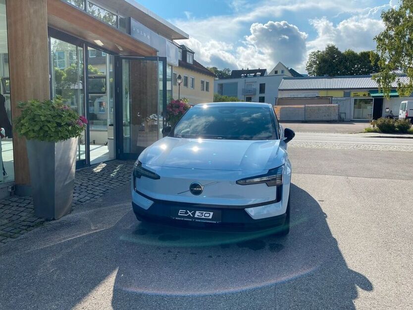 EX30