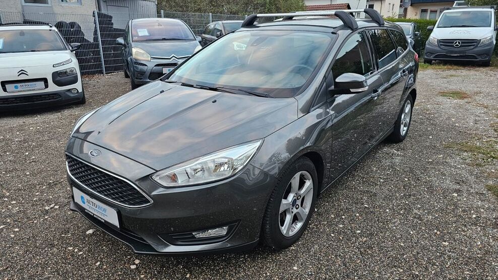 Ford Focus 124.500 km 7.900 € Reutlingen 72770