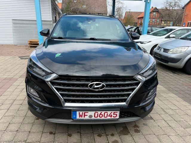 Hyundai TUCSON 188.000 km 16.350 &euro; Wolfenbüttel (Halchter) 38304