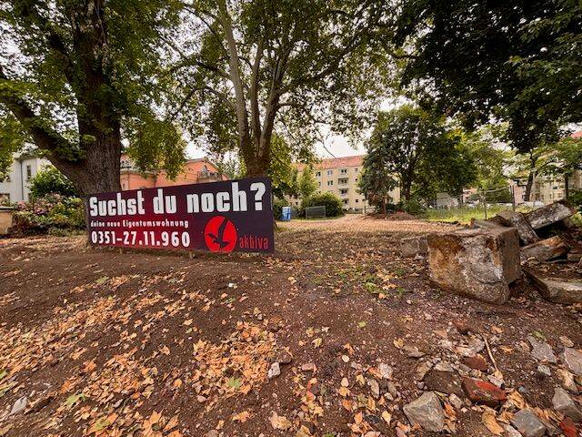 Dresden Neu 4 Zimmerwohnung II.OG Aufzug gr. Balkon KfW40 Luftwärmepumpe Carport uvm.