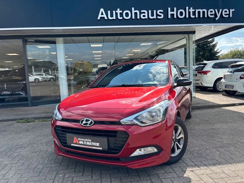 i20