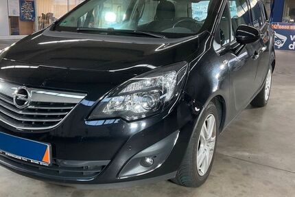 Opel Meriva 96.500 km 4.990 &euro; Frankfurt am Main 65933