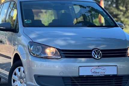 VW Touran 127.920 km 9.990 &euro; Staufen 79219