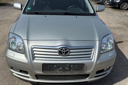 Toyota Avensis 231.000 km 2.450 &euro; Moosburg 85368