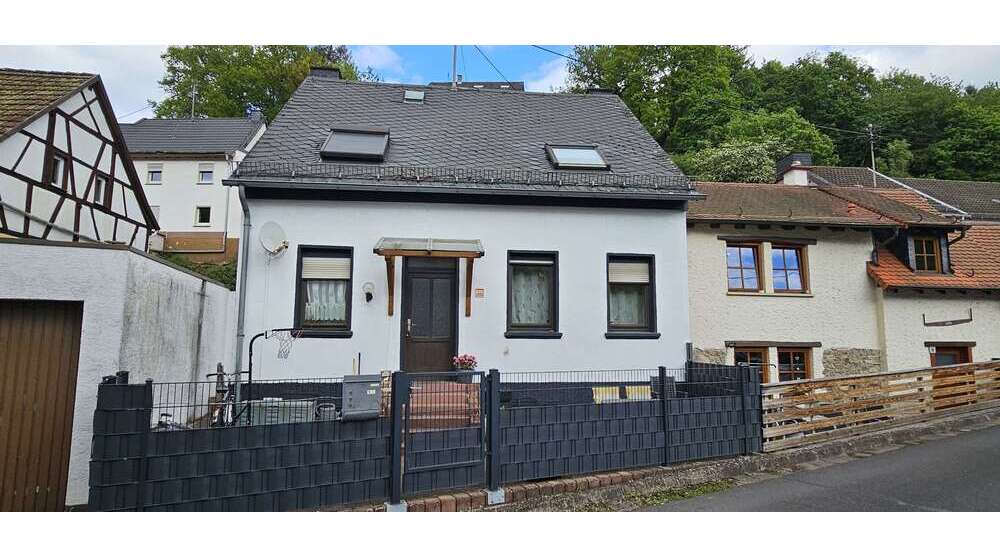 Haus zum Kaufen in Fischbach 112.000 € 96 m²