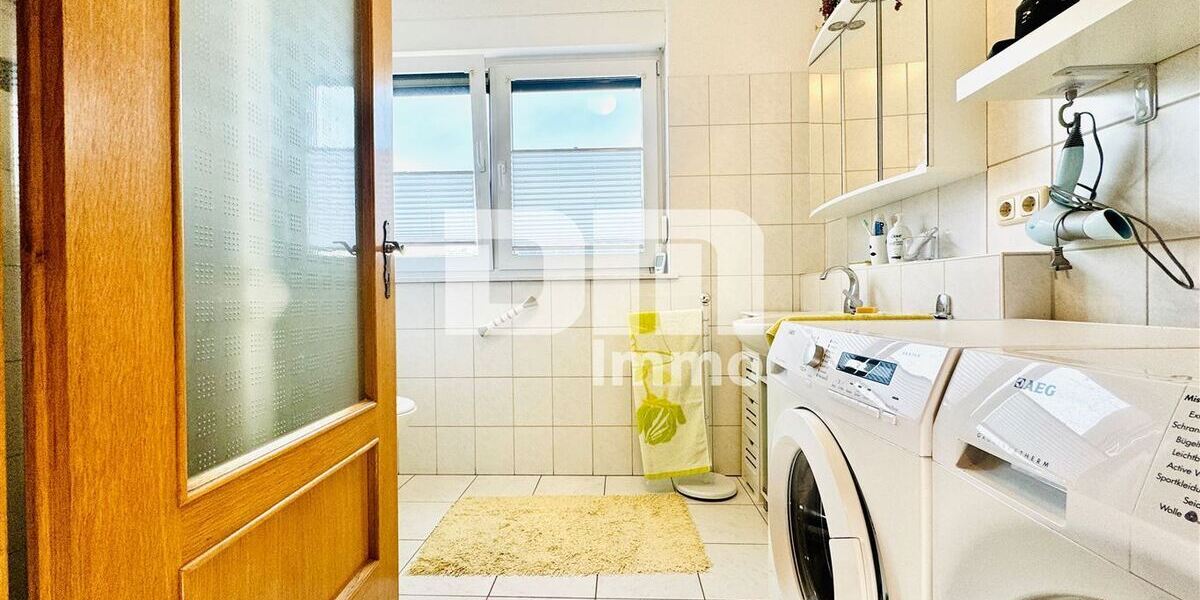 Hochwertiges 1-2 Familienhaus mit Nebengebäude in begehrter Lage mit vielen Extras - Doppelhaushälfte Heilbad Heiligenstadt | Angebot:26905487