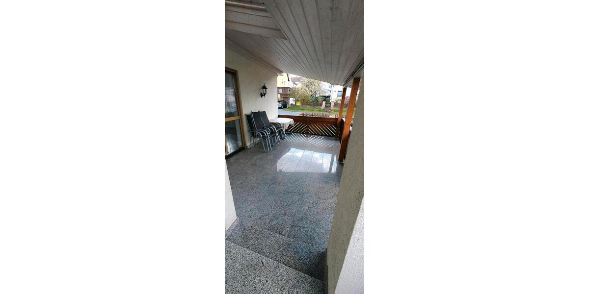 Erdgeschoßwohnung Hirschaid - 4 Zimmer, 145 m&sup2;, 1.400&euro; | Angebot:26181916