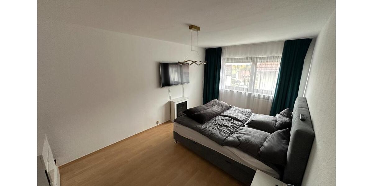 Traumhafte Doppelhaushälfte mit Garten in 91227 Leinburg 4 zimmer