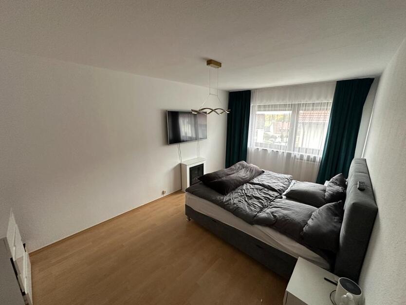 Traumhafte Doppelhaushälfte mit Garten in 91227 Leinburg zimmer