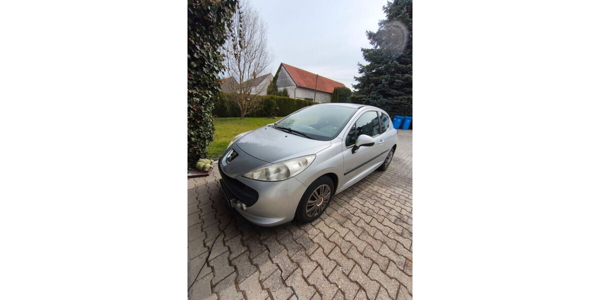Peugeot 207 172.818 km 2.300 &euro; Affing 86444