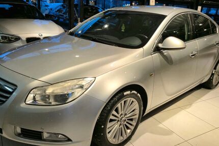 Opel Insignia 190.000 km 3.350 &euro; Brühl 50321