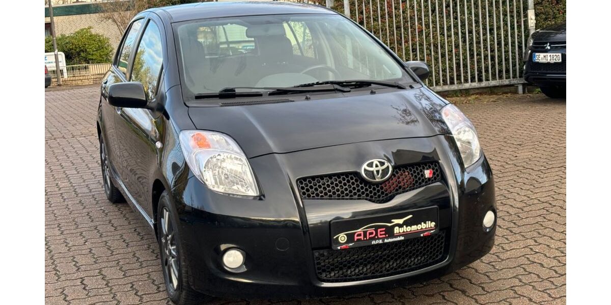 Toyota Yaris 190.000 km 3.999 &euro; Norderstedt 22848