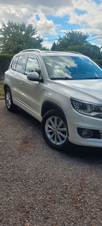 VW Tiguan 204.000 km 8.450 € Freiberg 71691