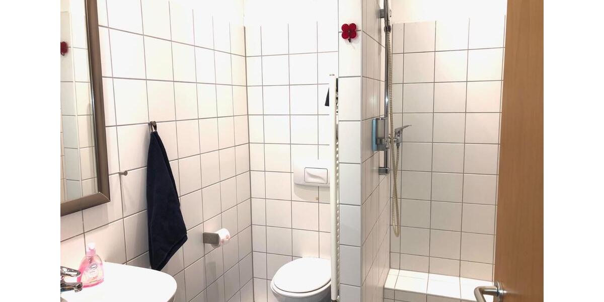 Reihenhaus Kaiserslautern - 6 Zimmer, 180 m&sup2;, 1.785&euro; | Angebot:26412163