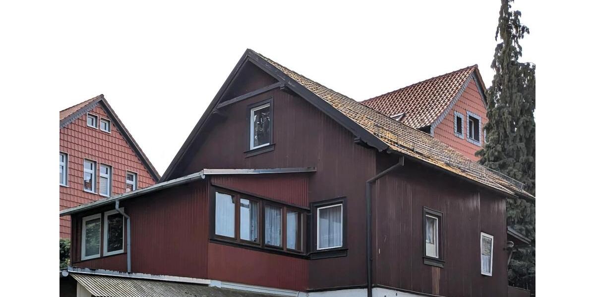 Haushälfte mit 100 m² Wohnfläche mit 6 ZKB 6 zimmer